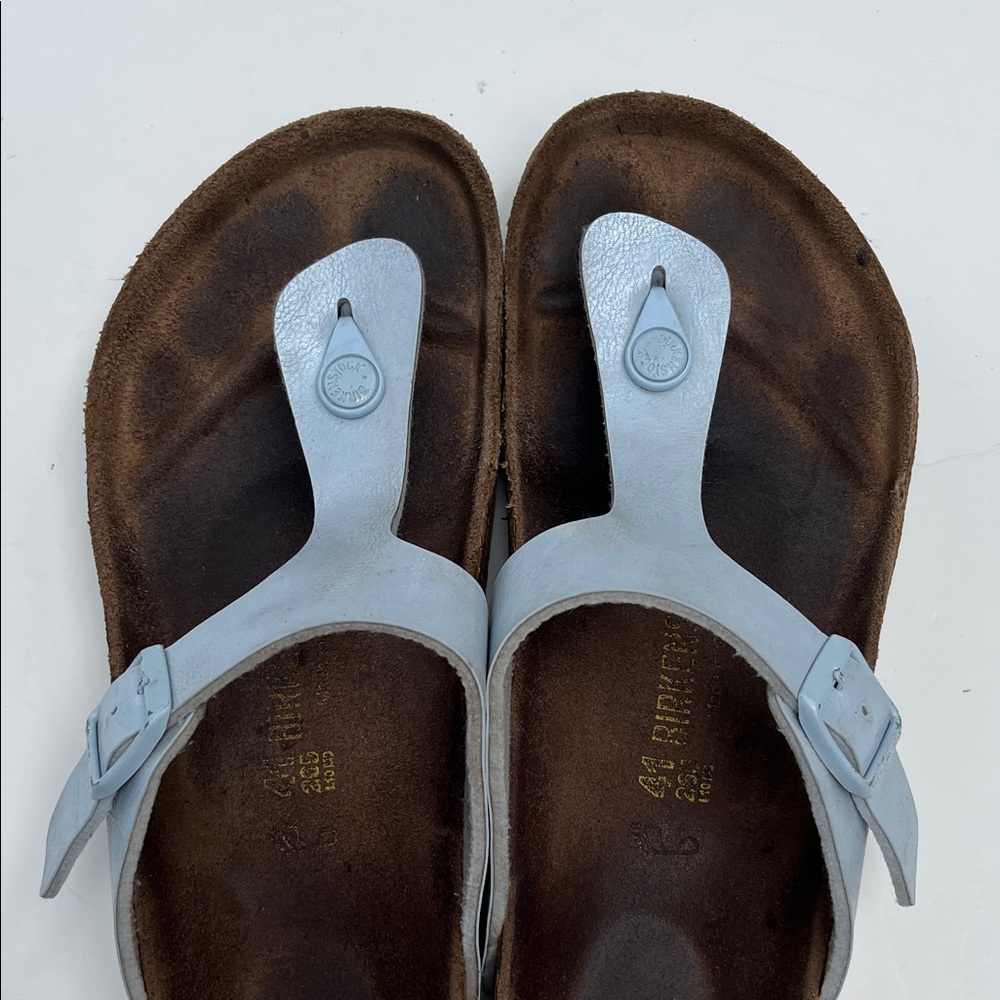 Birkenstock Women's Silver Gizeh Thong Sandals - Picture 7 of 9